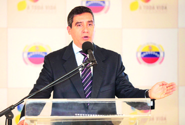 1 Miguel Rodriguez, Ministro Interior (AVN)