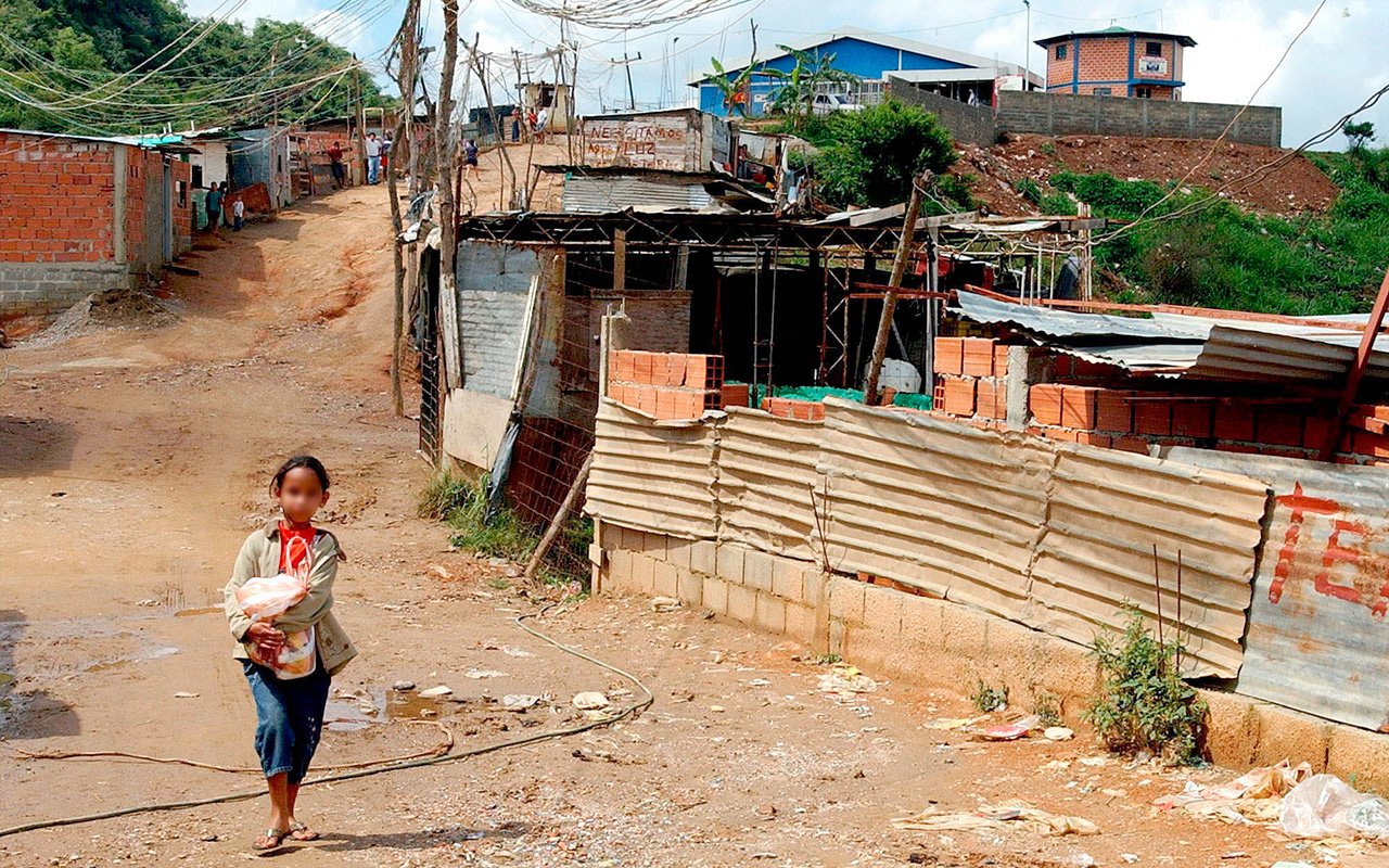 1-Pobreza-en-Venezuela-(EFE)