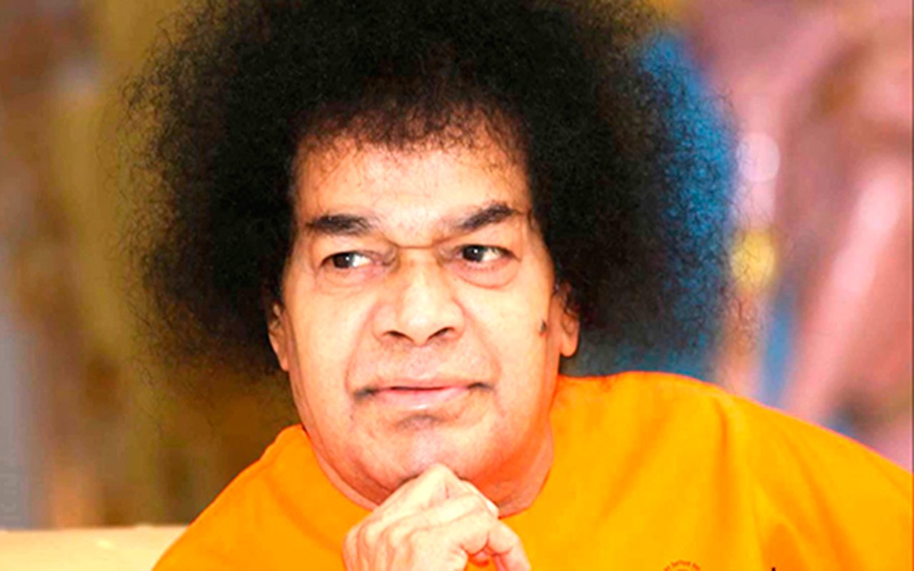 3-sathya-sai-baba-jpg-web