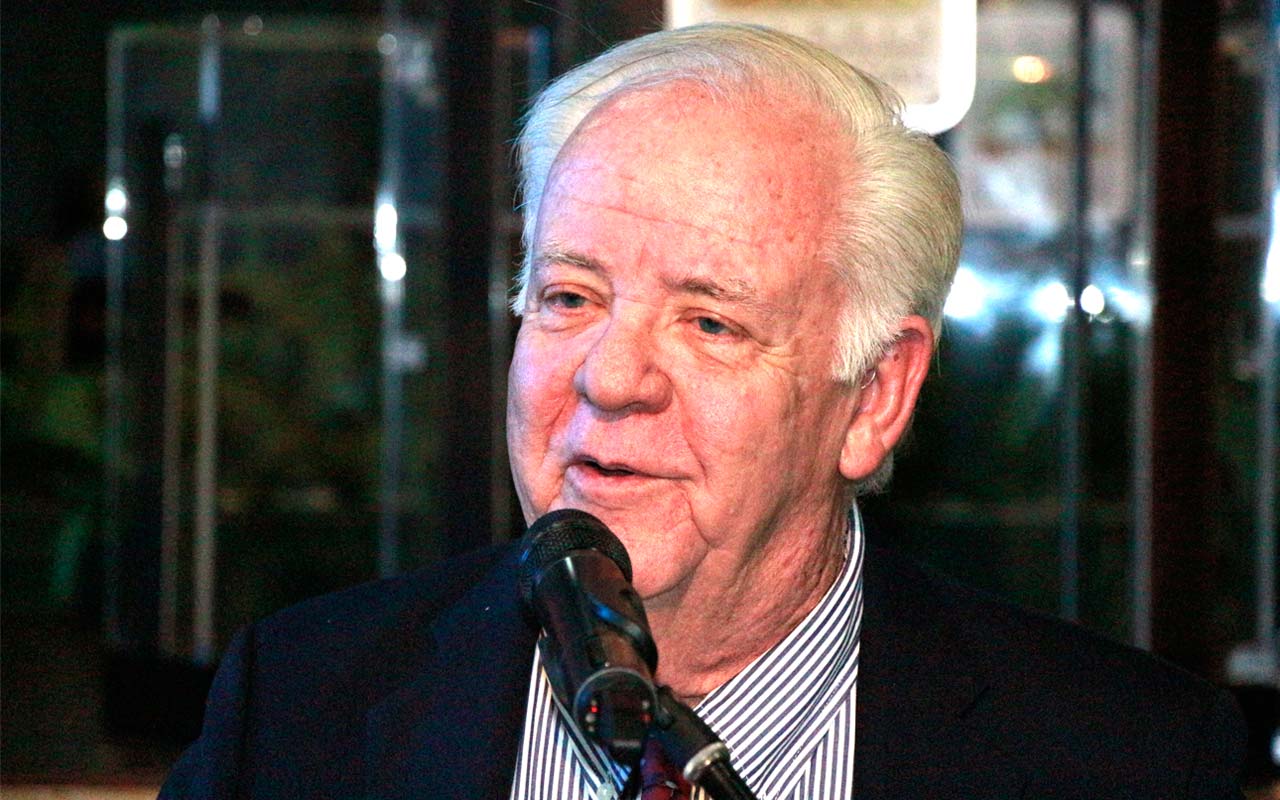 3-Samuel-Olson,-presidente-del-CEV,-Asamblea-anual-(VyV).JPG-WEB