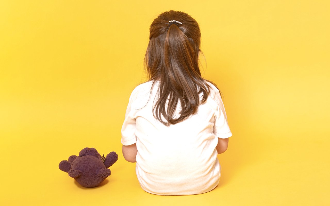Palabras de testigos Niña describe los horrores de la transición de género en la niñez_ (Freepik) WEB