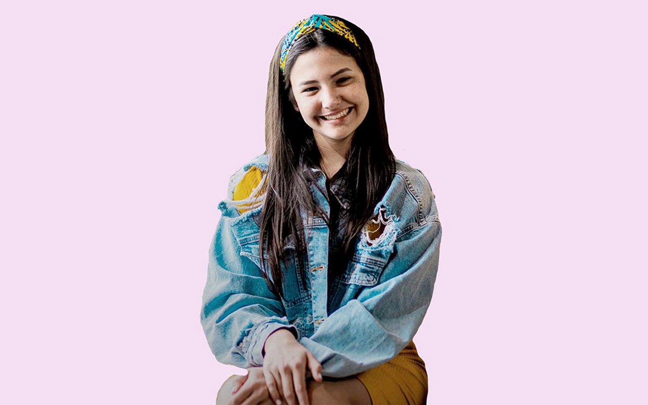 Krystal Guerra Witt proclama a Dios _Hasta el fin_ WEB