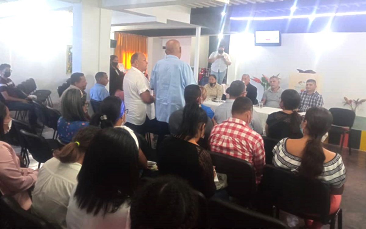 Iglesia neoespartana realiza reuniones con autoridades gubernamentales y legislativas WEB