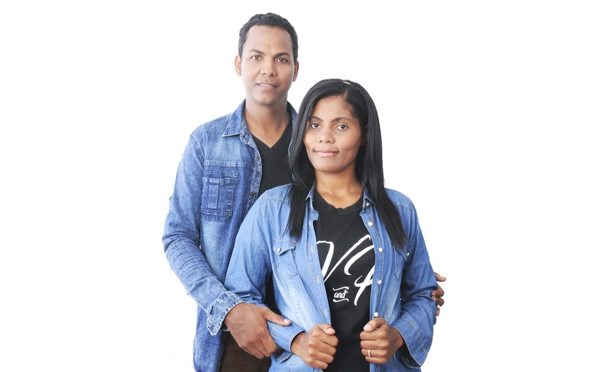 El dúo musical Victor y Patricia estrenan su álbum _Predicar_ WEB