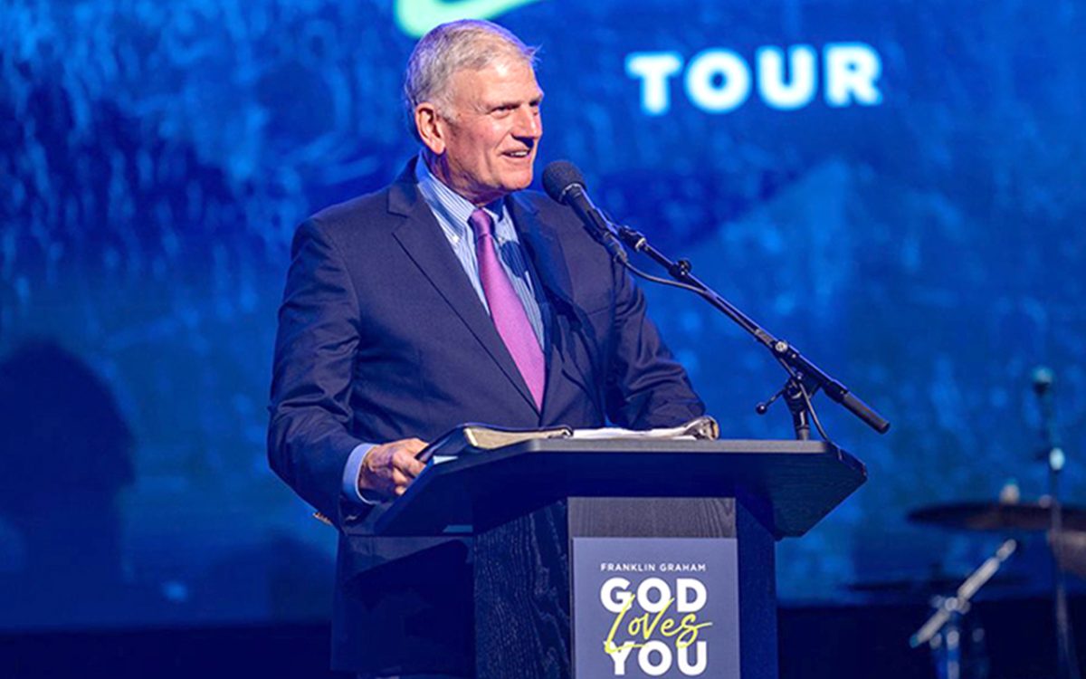 1000 personas toman decisiones por Cristo en la campaña evangelística de Franklin Graham en Londres (1) WEB