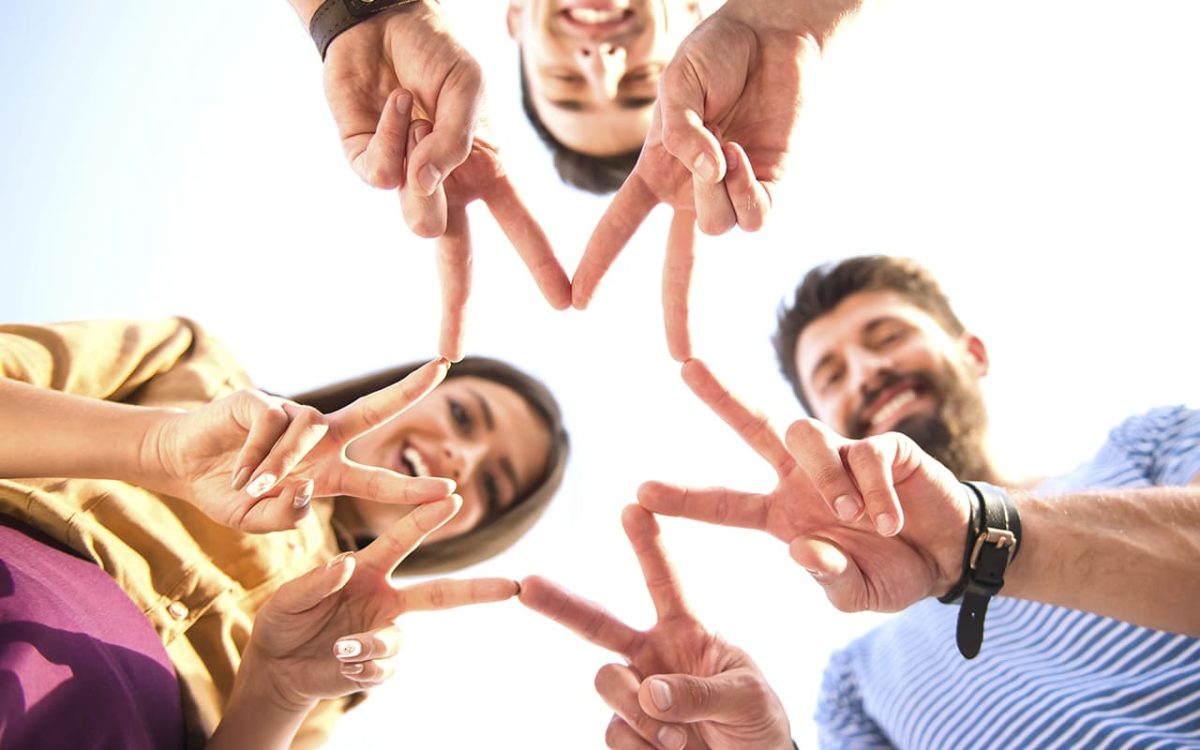 ¡Una buena relación es clave para tu felicidad! (Freepik) WEB