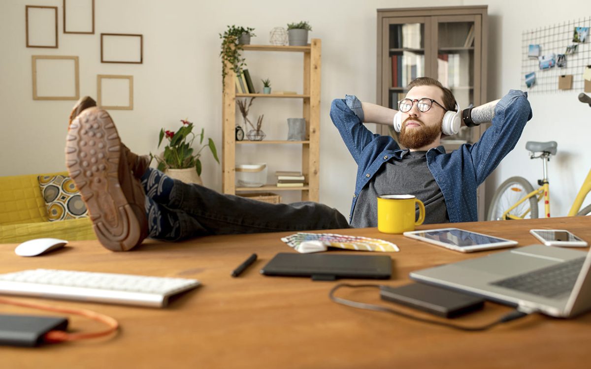 ¿Cómo evaluarías en tu vida el equilibrio entre trabajo y descanso¿ (Freepik) WEB