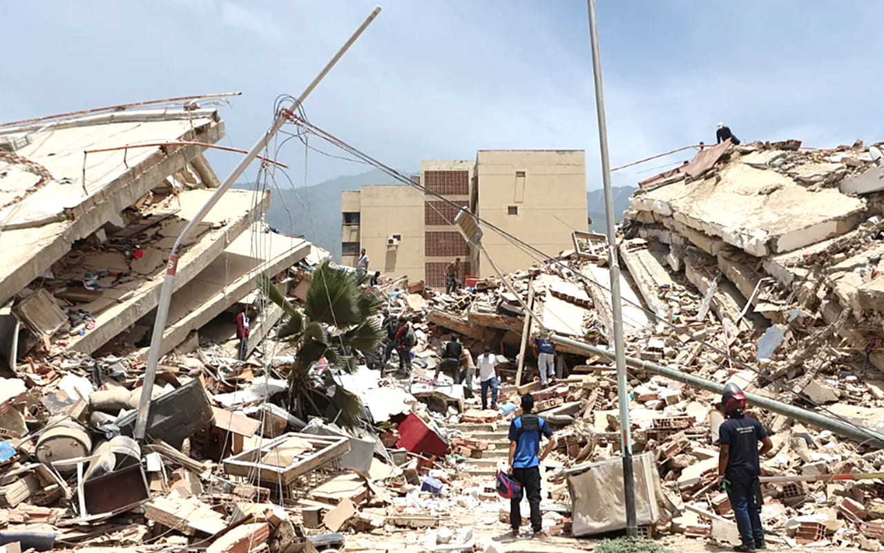 La falta de temor de Dios, corrupción administrativa y previsión profesional amplificaron el efecto de los terremotos WEB