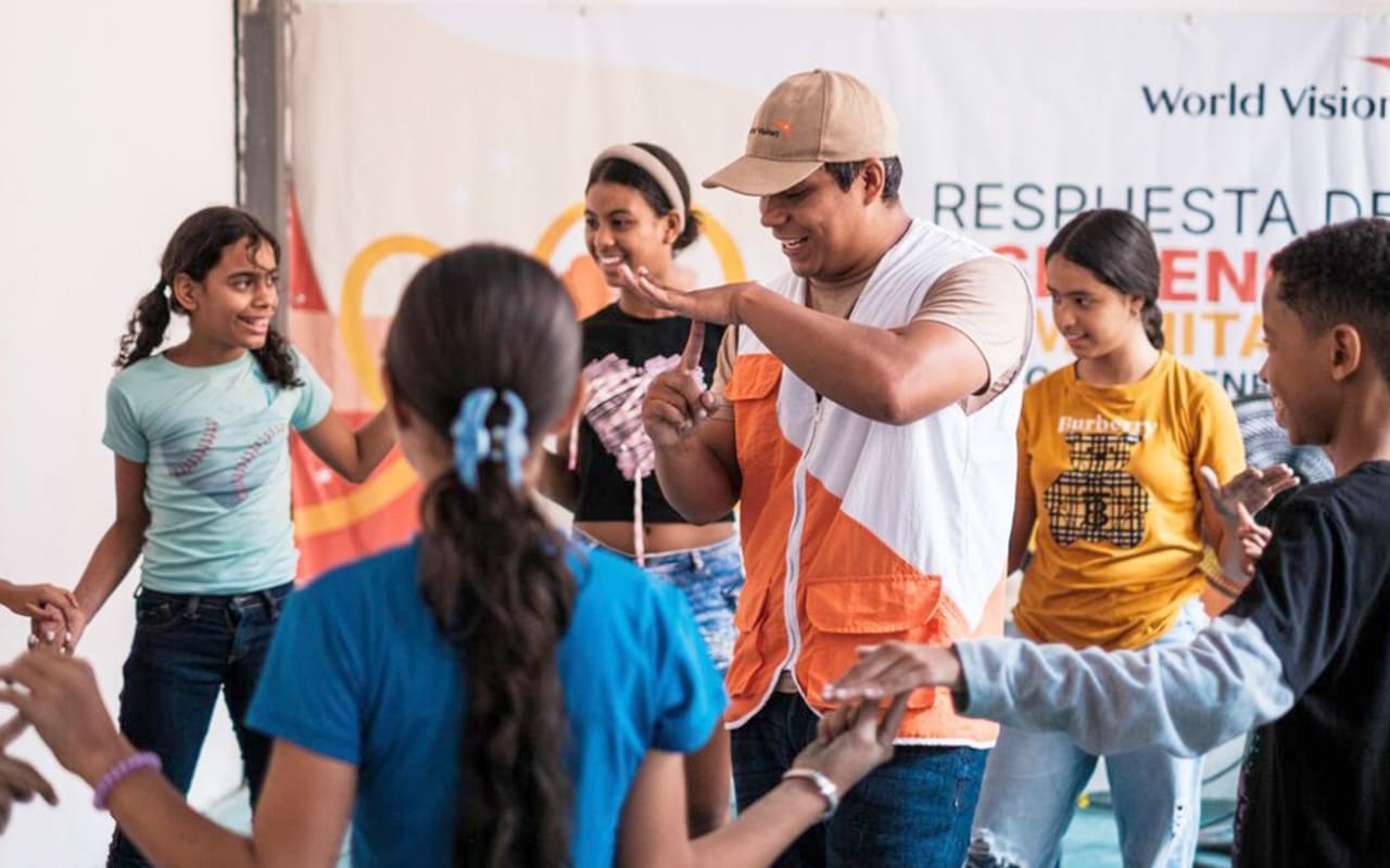 Reconstruyendo Venezuela. 'Esto no es un sprint, es una maratón' WEB