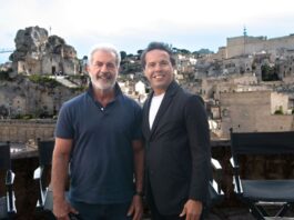 Mel Gibson pide oración a líderes hispanos ante el estreno de “La Resurrección de Cristo” en 2027