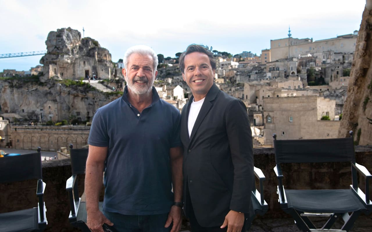 Mel Gibson pide oracion a lideres hispanos ante el estreno de _La Resurreccion de Cristo_ en 2027 WEB